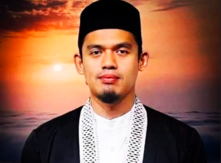 Biografi Buya Arrazy Hasyim Mengenal Lebih Dekat Ustadz Muda Pendiri Ribath Nouraniyah Desk Jabar