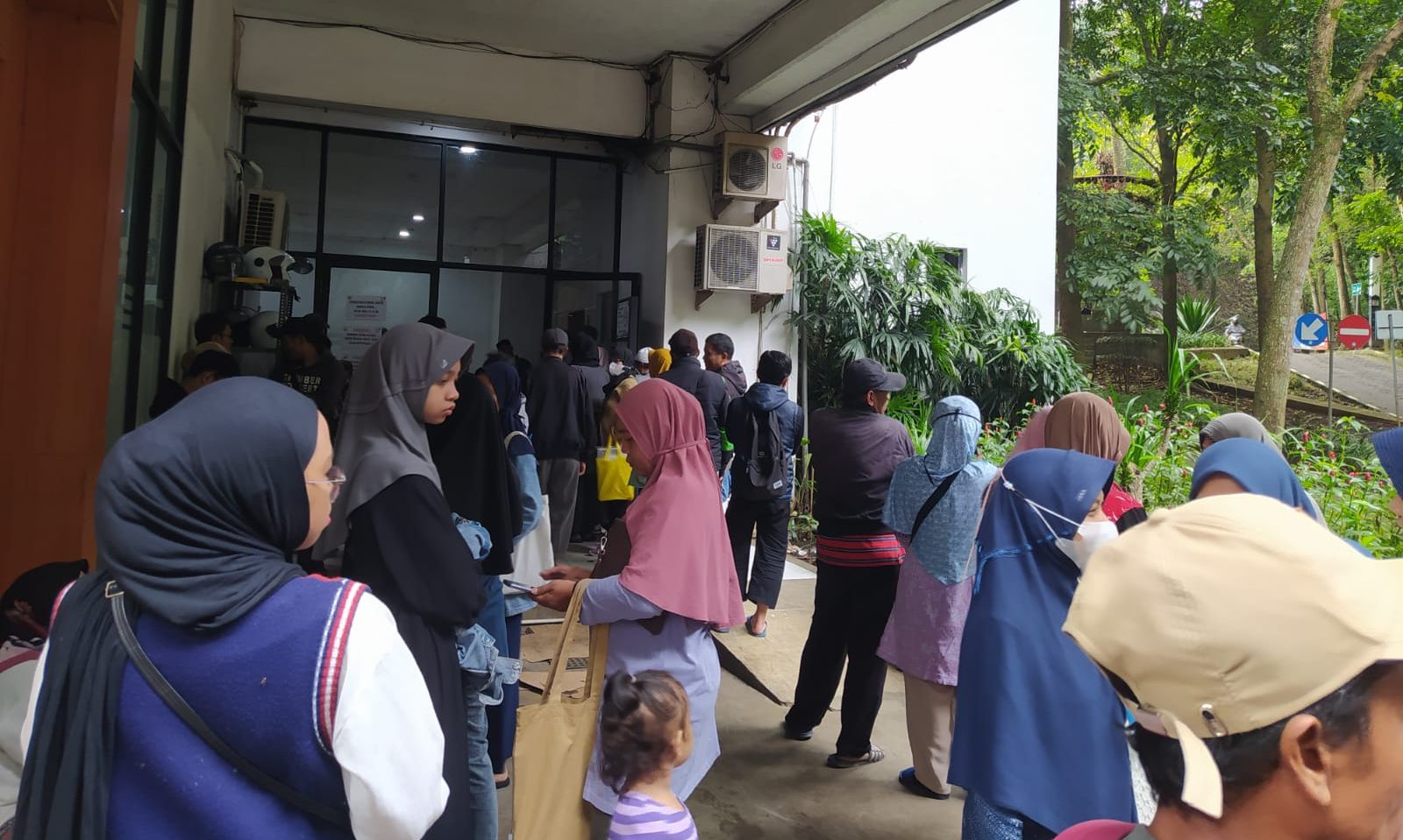 Suasana pendaftaran mudik gratis di Pemkot Cimahi.