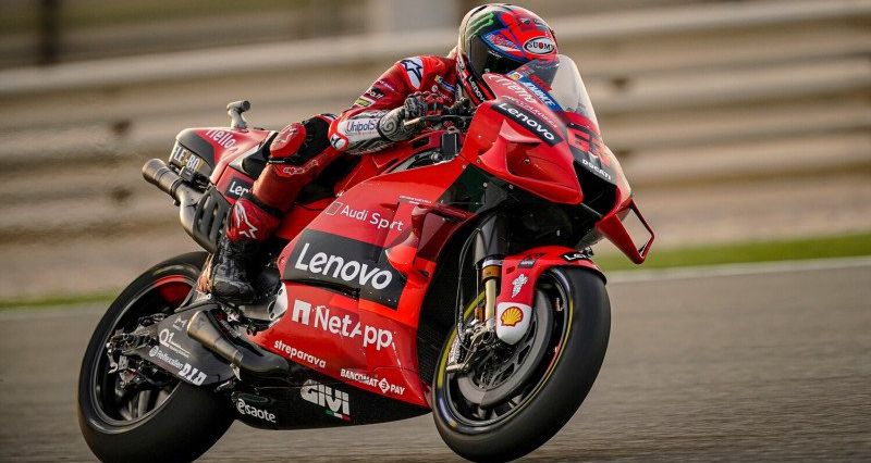 Pebalap tim Ducati Francesco Bagnaia start pertama di Sirkuit Losail, Qatar musim 2021