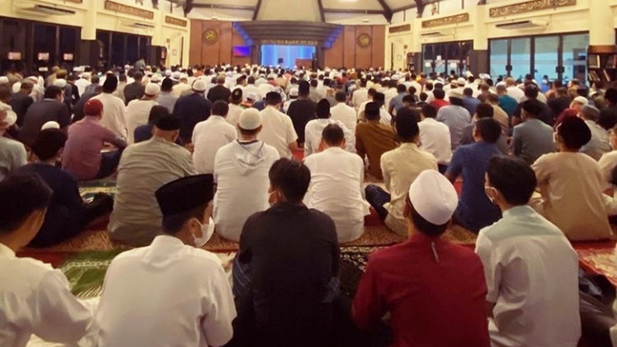 Unduh PDF Bacaan Bilal Tarawih 23 Rakaat Lengkap Dengan Jawaban Jamaah ...