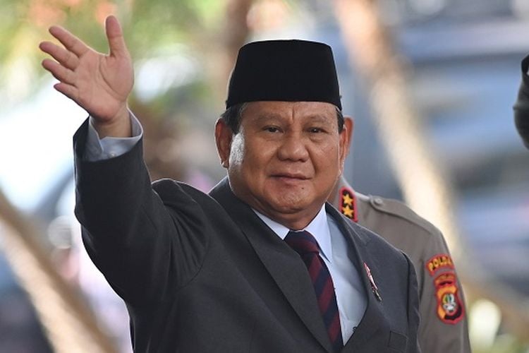 Isu Prabowo Subianto Cekik Wamentan, Jokowi: Pak Prabowo Sekarang Sabar kok