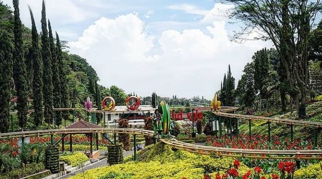 Taman Selecta Obyek Wisata Bunga Instagramable di Batu Malang