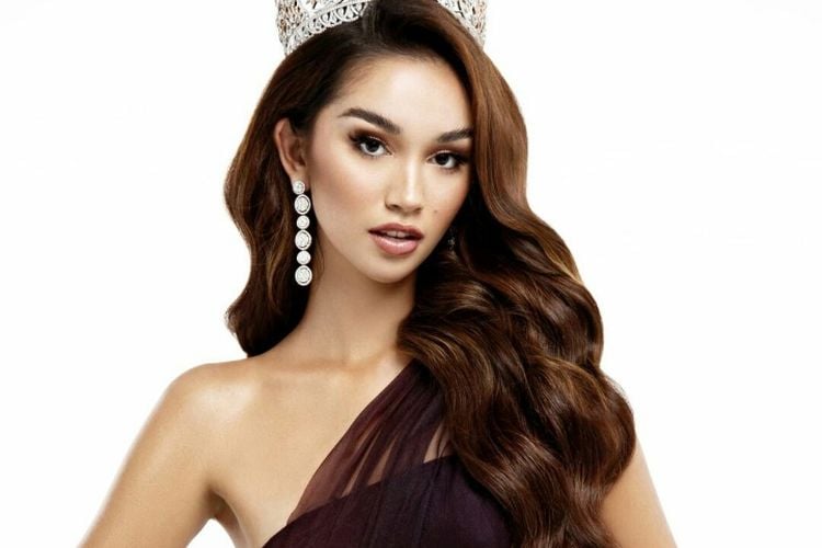 Profil dan Biodata Sophia Rogan Miss Grand Indonesia 2021 akan ...