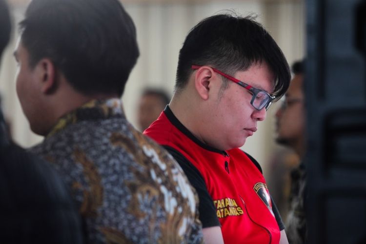 Anak DPR yang Aniaya Pacar hingga Tewas Ditetapkan Tersangka, Polisi Singgung Soal Alat Bukti