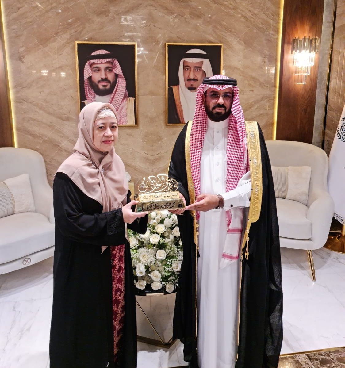 Ketua DPR RI Puan Maharani saat bertemu prlerwakilan Liga Muslim Dunia di Madinah Arab Saudi.
