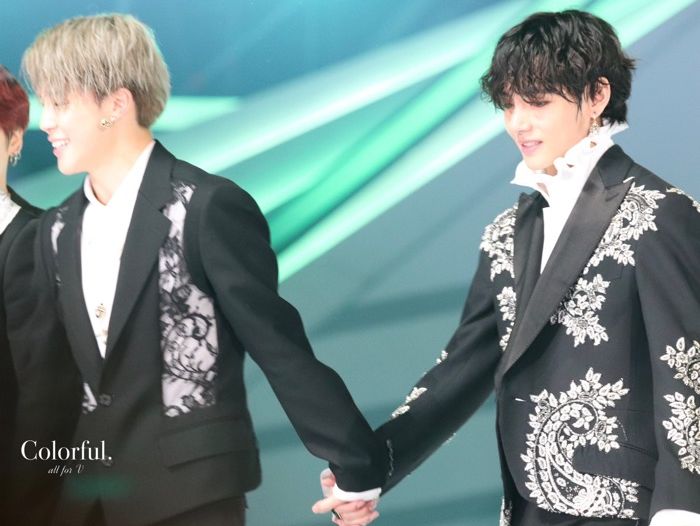 BTS dan ARMY: Hubungan Spesial yang Mengubah Industri K-Pop