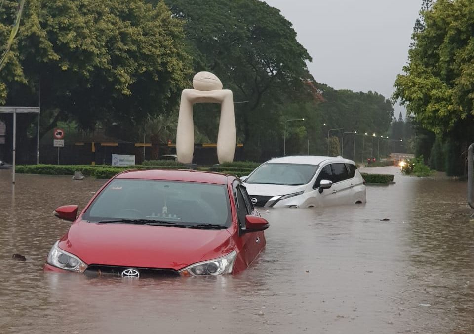 Deretan Foto Dan Video Banjir Menyambut Tahun 2020 Pikiran Rakyat Com
