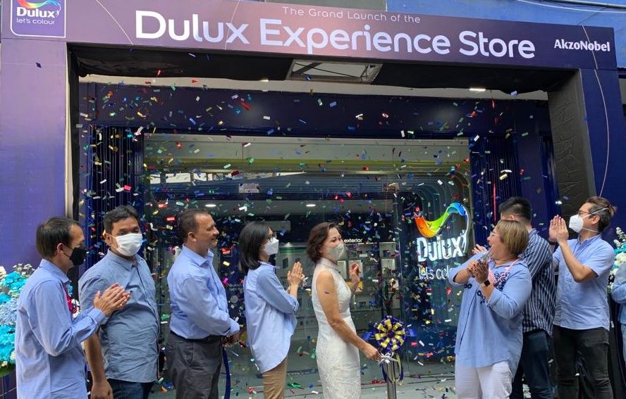Suasana pembukaan Dulux Experience Store yang pertama di Toko Madju Kalimalang, Bekasi.