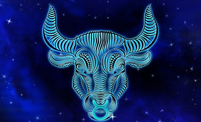 Zodiak Taurus dengan simbol banteng./pixabay.com @Darkmoon_Art