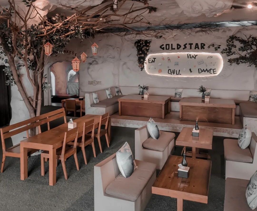 Goldstar 360 Café