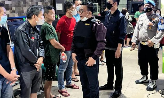 19 Orang Ditetapkan Tersangka Saat Penggrebekan 2 Lokasi Judi di Medan, 5 di Antaranya Positif Covid