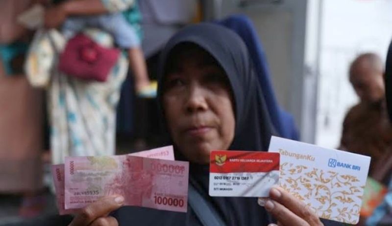 Daftar Bansos Covid-19 Mulai Agustus 2021: Dari Kartu Sembako, BLT UMKM