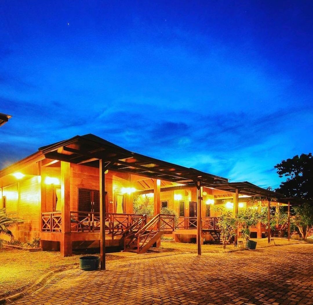 Puri Ansel Hotel Pinggir Pantai Tongaci Bangka Belitung.