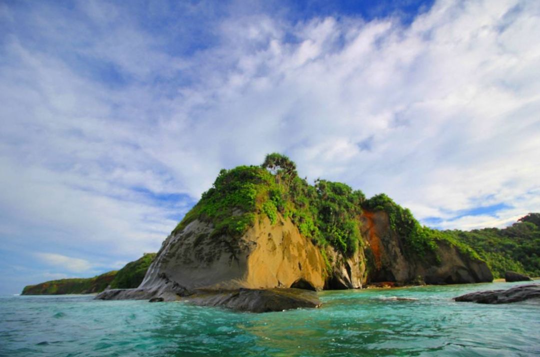 Pulau Enggano Bengkulu.