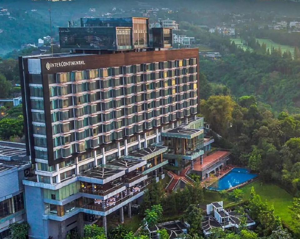 Rekomendasi 5 Hotel Bintang 5 Di Kota Bandung - Mudanesia