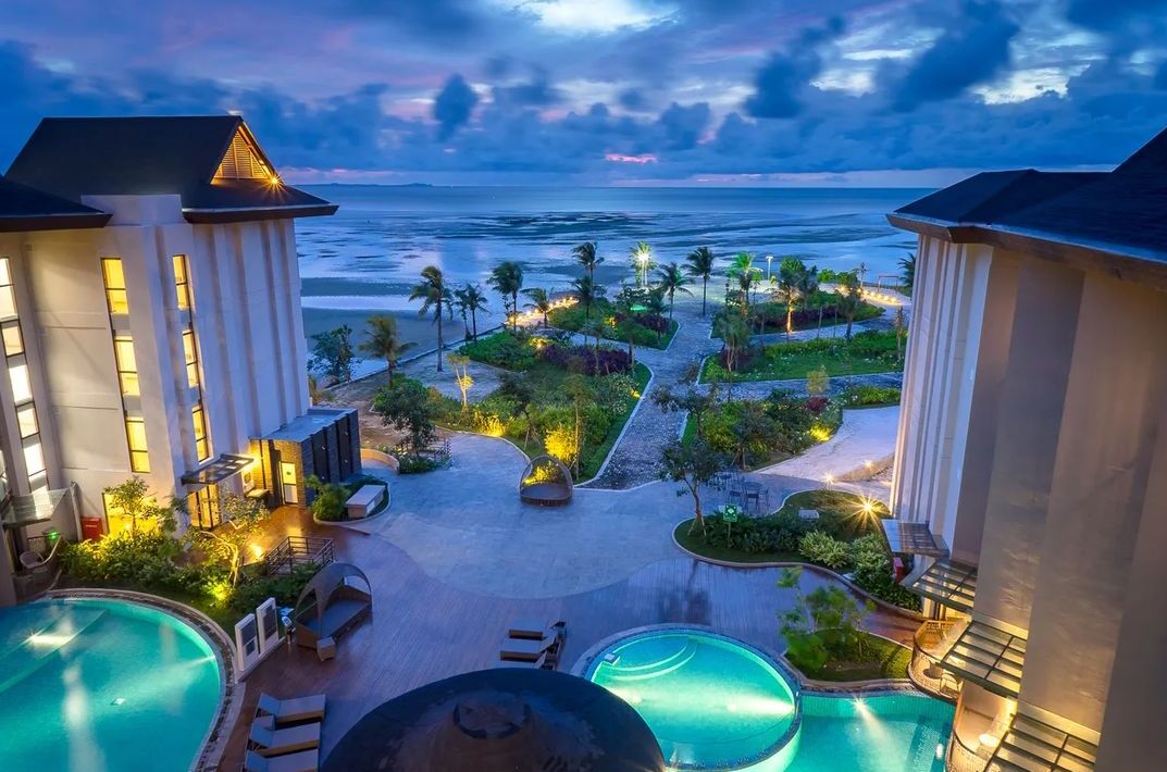 Hotel Tepi Pantai Bangka Belitung.