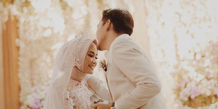 Bacaan Doa Memegang Kepala Istri di Malam Pertama setelah Akad Nikah