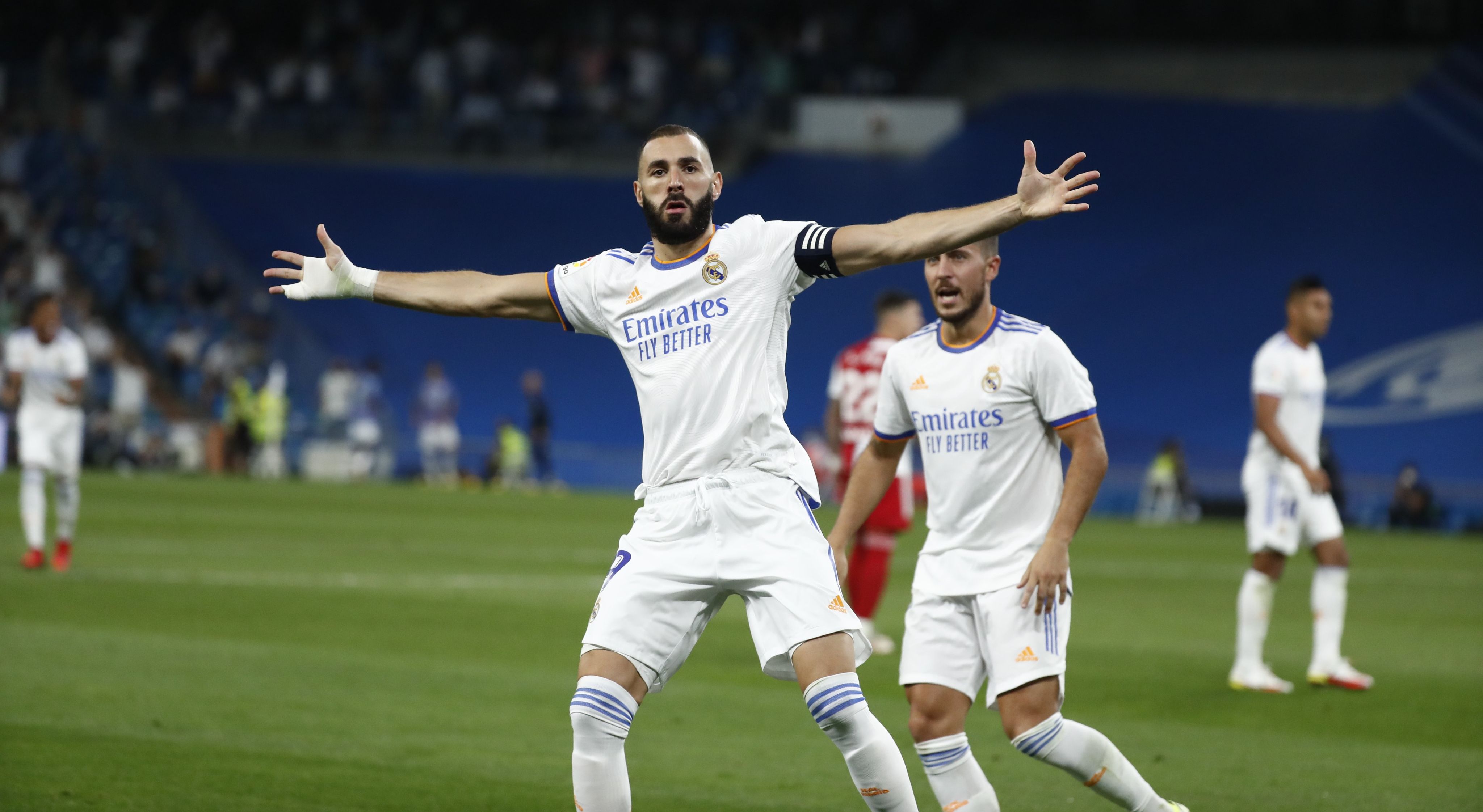 Karim Benzema merayakan golnya ke gawang Celta Vigo 