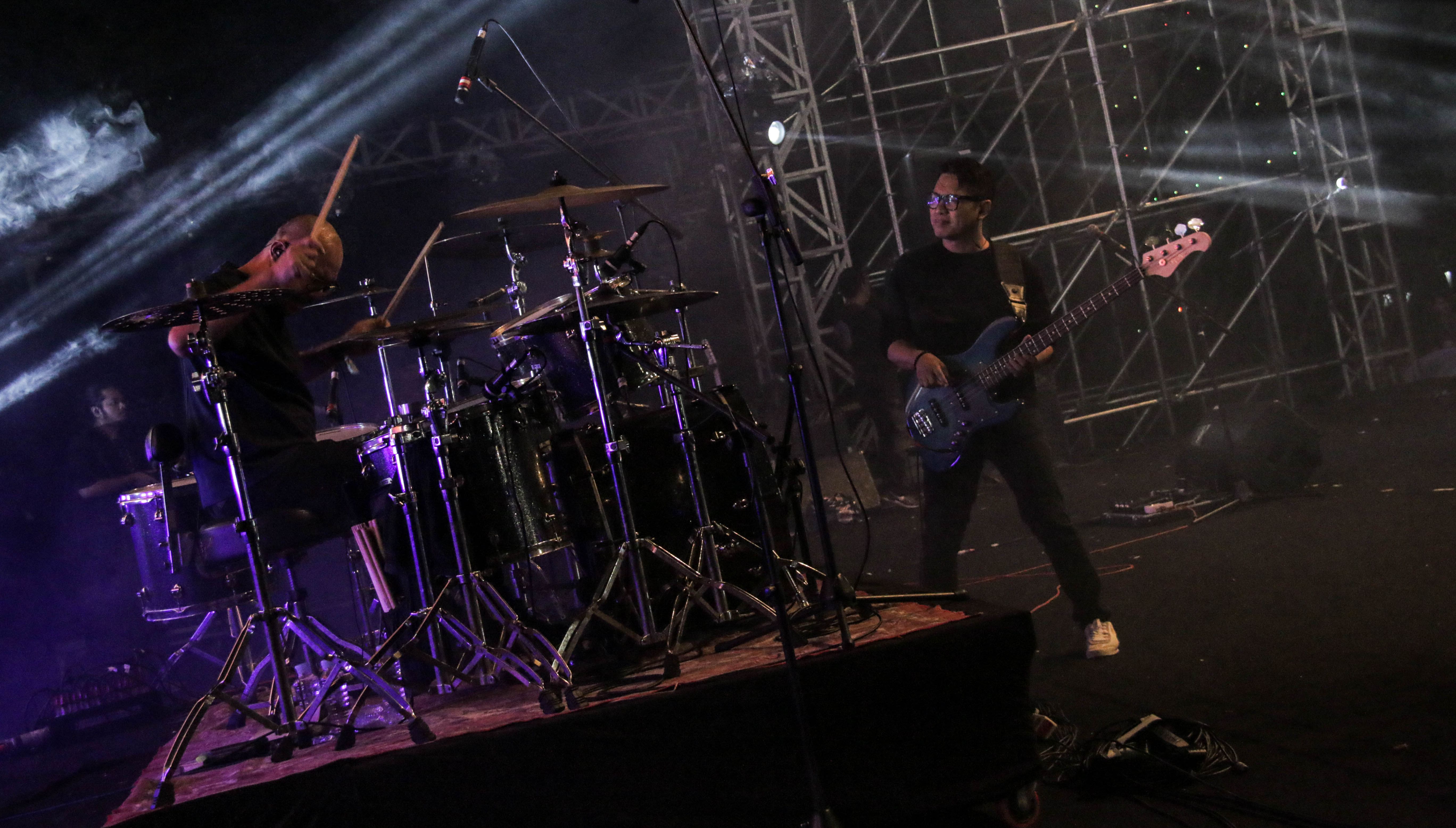 Padi Reborn tampil di Festival Pasar Musik, Gambir Expo Kemayoran, Jakarta Jumat, 10 Februari 2023.