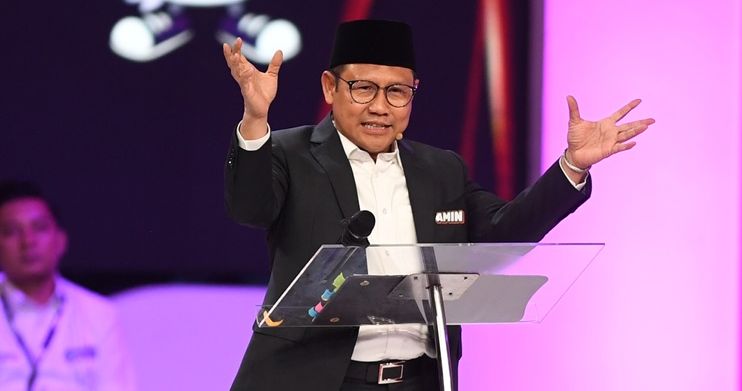 Calon wakil presiden nomor urut 1 Muhaimin Iskandar menyampaikan gagasannya saat debat calon wakil presiden Pemilu 2024 di JCC, Jakarta, Jumat (22/12/2023). 