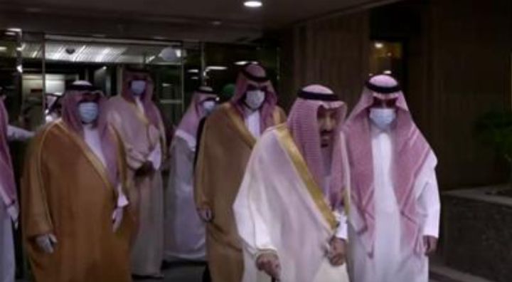 Raja Salman meninggalkan rumah sakit [Video screengrab / Reuters]