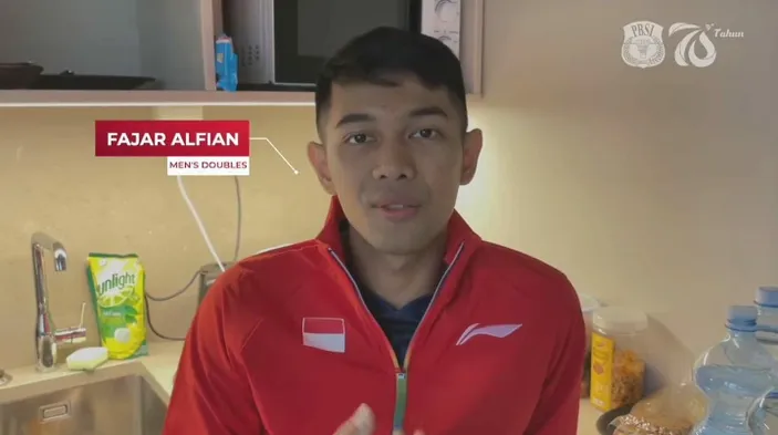 Grebek kamar Fajar Alfian, Ternyata ada Beberapa Makanan Khas yang ...