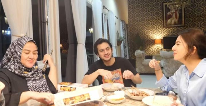 Rizky Nazar Selesai Jalani Rehabilitas, Begini Reaksi Sang Kaka