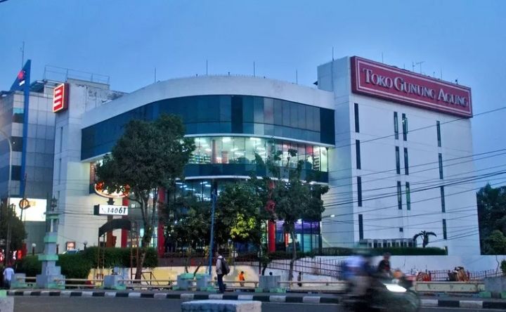 Salah satu Toko Buku Gunung Agung di Jakarta yang akan segera tutup karena semakin menurunnya minat baca masyarakat/ukmnusantara.com/