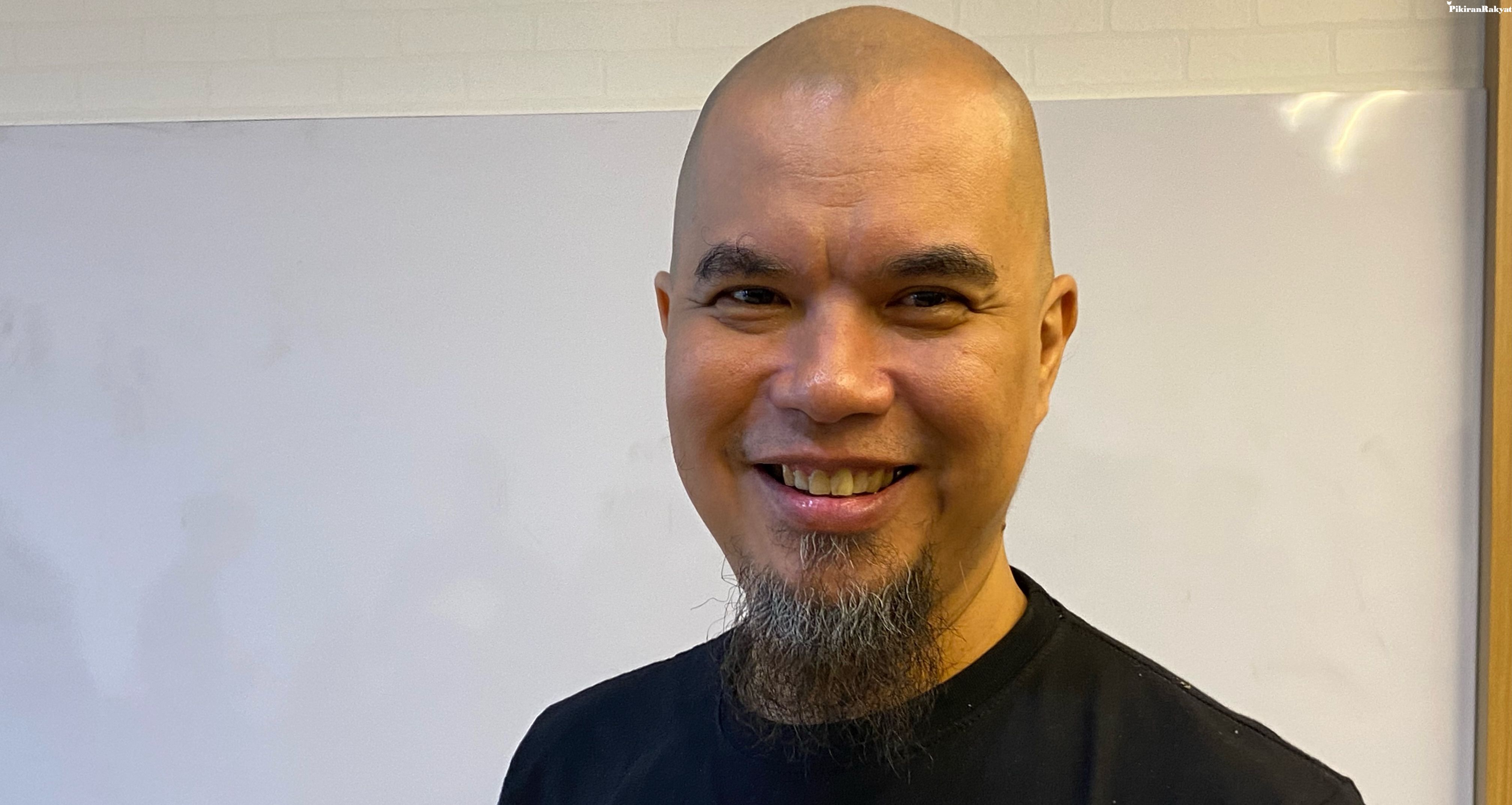 Ahmad Dhani larang Once nyanyikan lagu Dewa 19 selama tour konser Dewa 19 yang berlangsung setelah lebaran