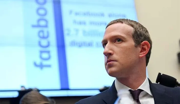 Mark Zuckerberg Taklukkan Tantangan Ekstrem, Lari Pakai Rompi 9 Kg