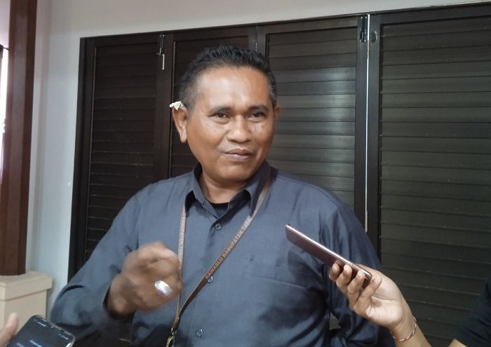 Ketua Bawaslu Tabanan, Ketut Narta menyoroti pemasangan baliho di sejumlah ruas jalanan Tabanan, Bali.