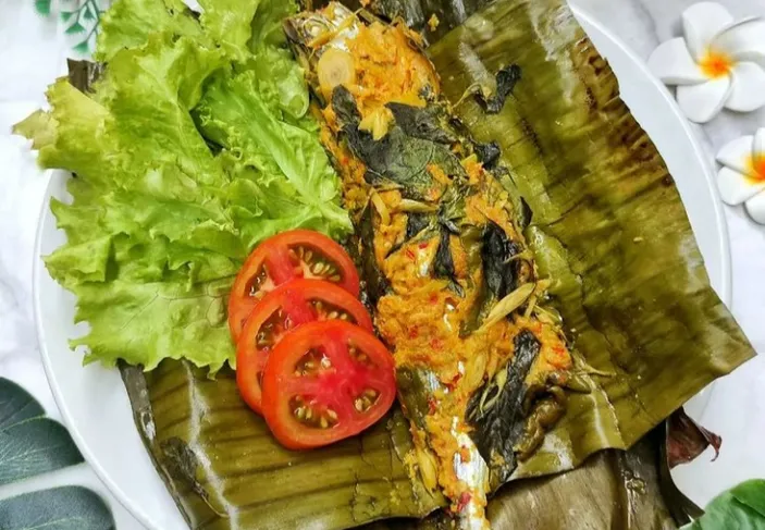 Resep Membuat Pepes Tenggiri Dijamin Enak Dan Gurih Olahan Ikan Kukus