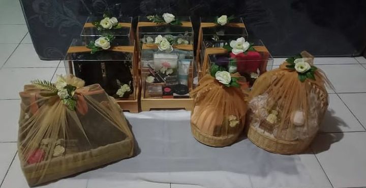 Gadis Asal Tegal Ini Rintis Bisnis Sewa Kotak Hantaran Pernikahan 