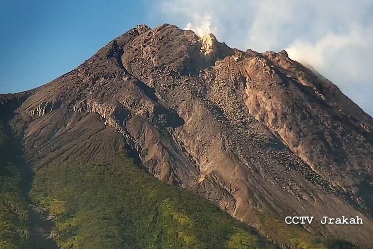 Update BPPTKG Kondisi Gunung Merapi Hari Ini 17 Mei 2022: 5 Kali ...