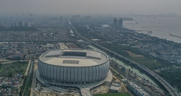 Foto udara Jakarta International Stadium (JIS) berlangsung di Tanjung Priok, Jakarta, Jumat, 11 Agustus 2023.