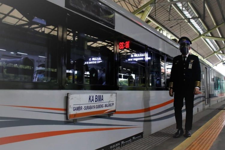 Gambar Mengenai Jadwal dan Harga Tiket Kereta Api dari Stasiun Gubeng