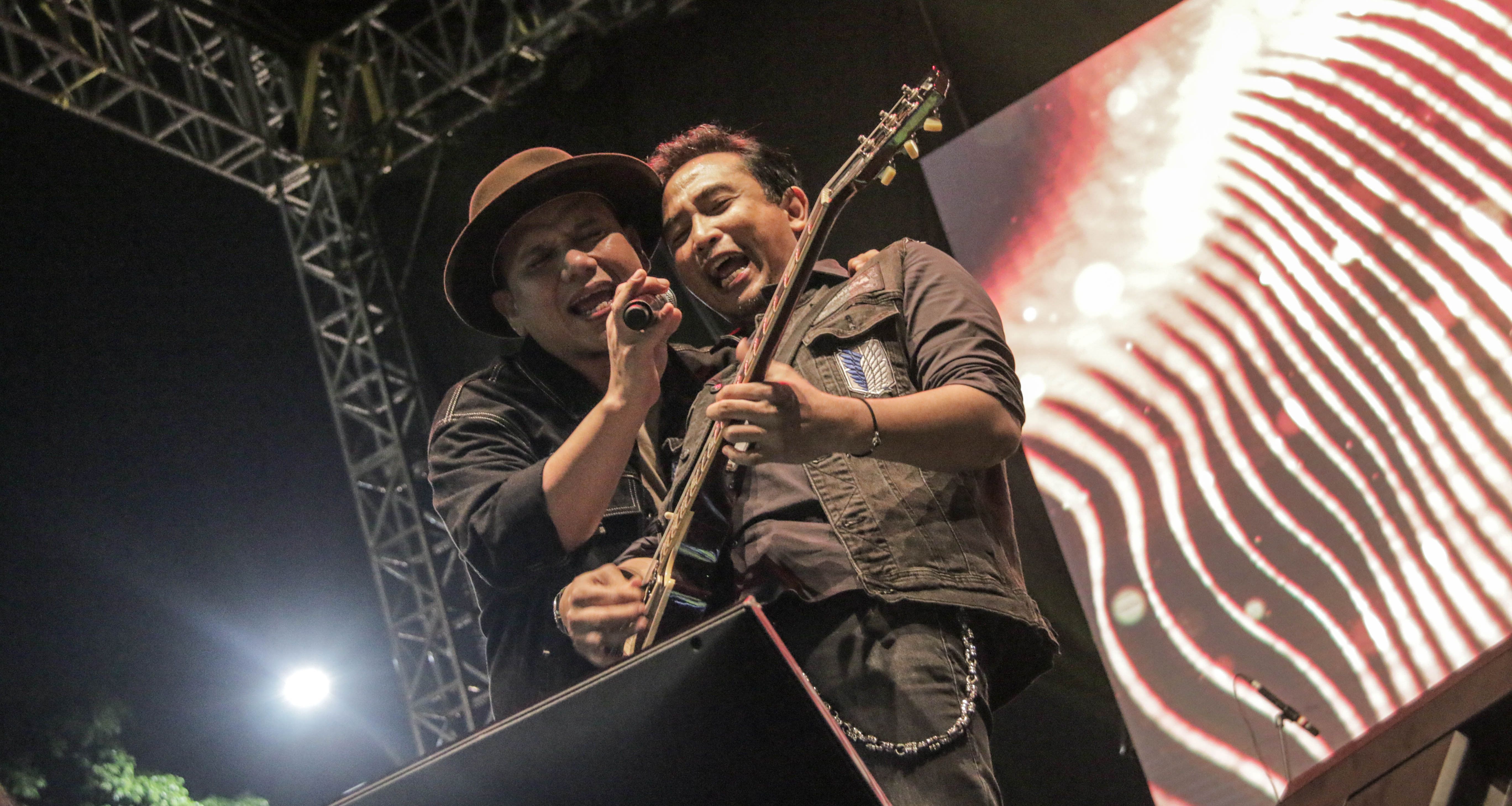 Padi Reborn tampil di Festival Pasar Musik, Gambir Expo Kemayoran, Jakarta Jumat, 10 Februari 2023.