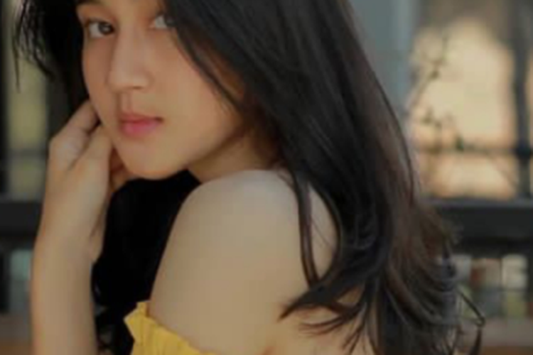 Profil Dan Biodata Keisya Levronka Penyanyi Lagu Tak Ingin Usai My Xxx Hot Girl 0587