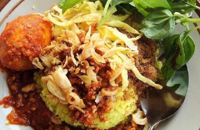 Cara Mudah Membuat Nasi Kuning, Berikut Bahan Dan Langkahnya