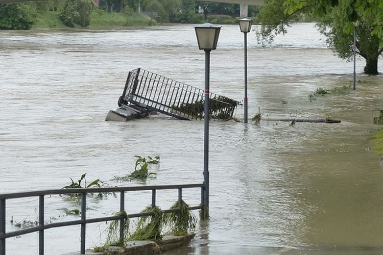 Bencana Alam Tak Kunjung Usai, Banjir Bandang Menyerang Trenggalek Lagi