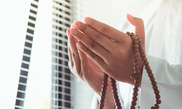 Doa Ziarah Kubur Ramadhan 2023, Dilengkapi Adab dan Tata Caranya