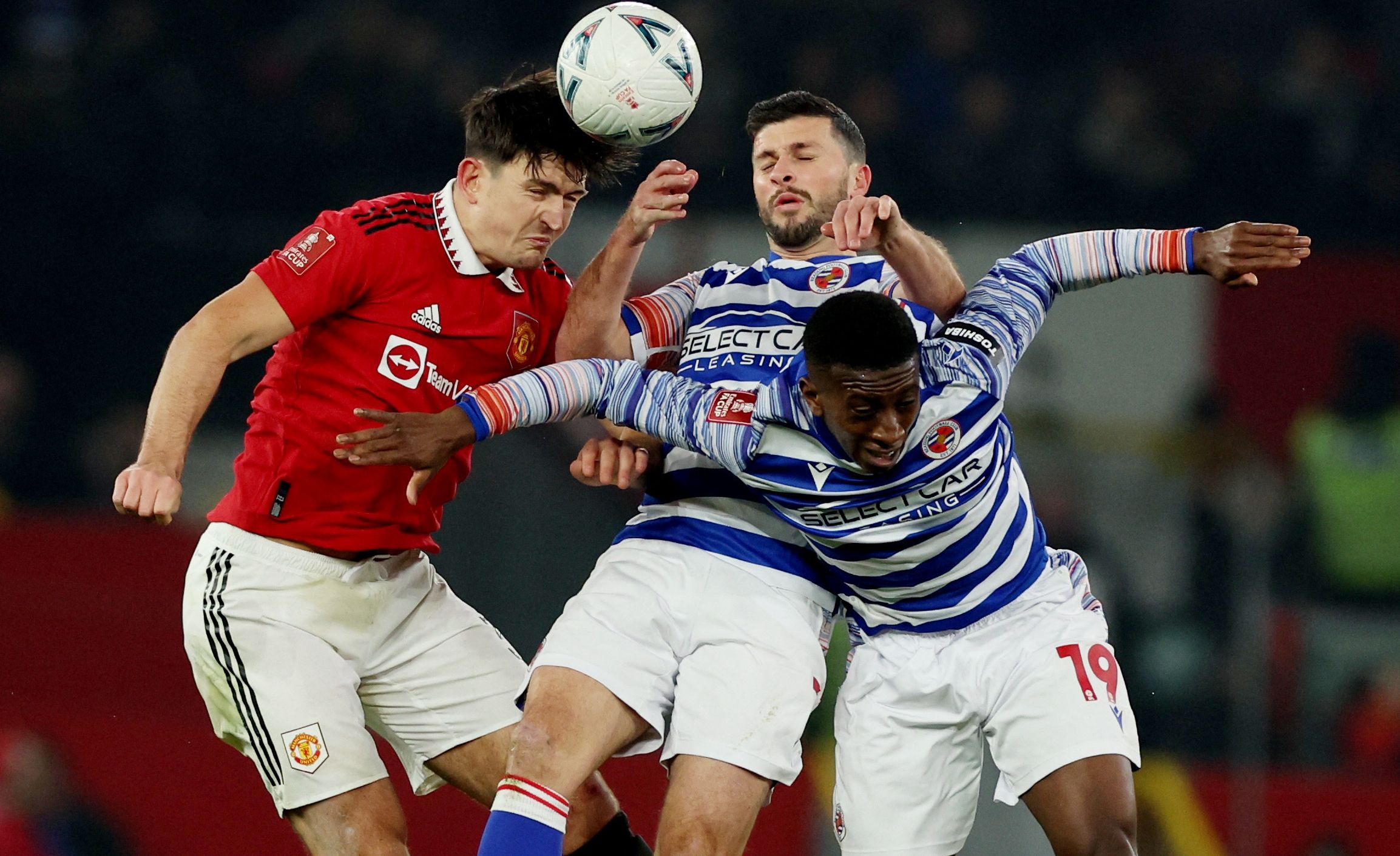 Kabar Mengejutkan! Leicester Ingin Menyelamatkan Pemain Ini Meski Hanya Menjadi Cadangan di MU
