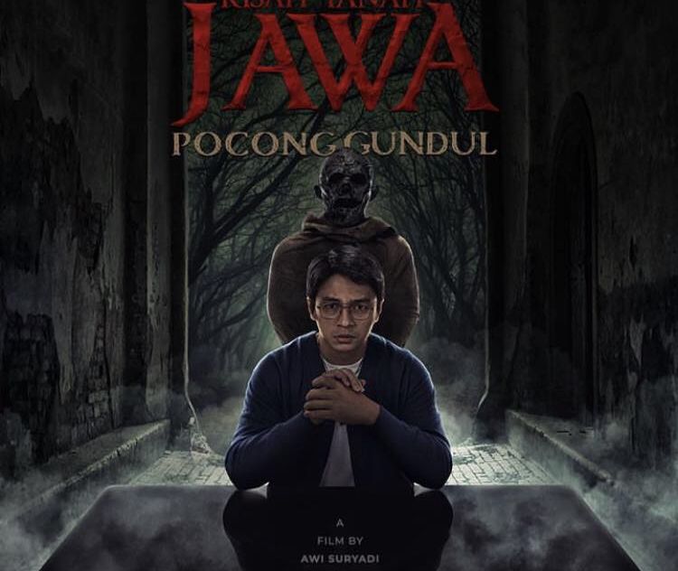Poster terbaru Kisah Tanah Jawa: Pocong Gundul, film horor tentang pengalaman Om Hao diteror sosok Walisdi