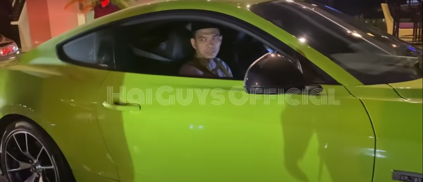 Video Ustadz Abdul Somad Naik Mobil Mewah Harga Miliaran Rupiah, Netizen: Berkah dari Kebaikan Jamaah