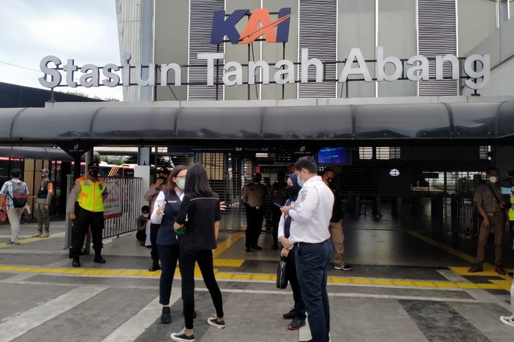 Stasiun Tanah Abang Bakal Direvitalisasi, Pemerintah Tambah Jalur Kereta hingga TOD
