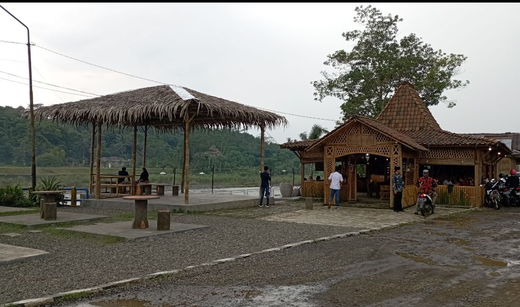 BBWSO akan relokasi pedagang yang ada di sempadan bendung slinga desa banjaran kecamatan bojongsari purbalingga
