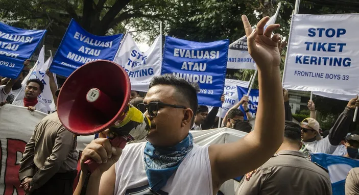 Jelang Demo Viking, Manajemen Persib Bandung Imbau Bobotoh Tahan Diri