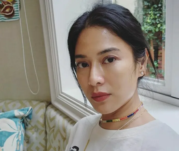 Dian Sastro: Lebih dari Sekadar Artis,  Seorang Pengusaha Online yang Inspiratif