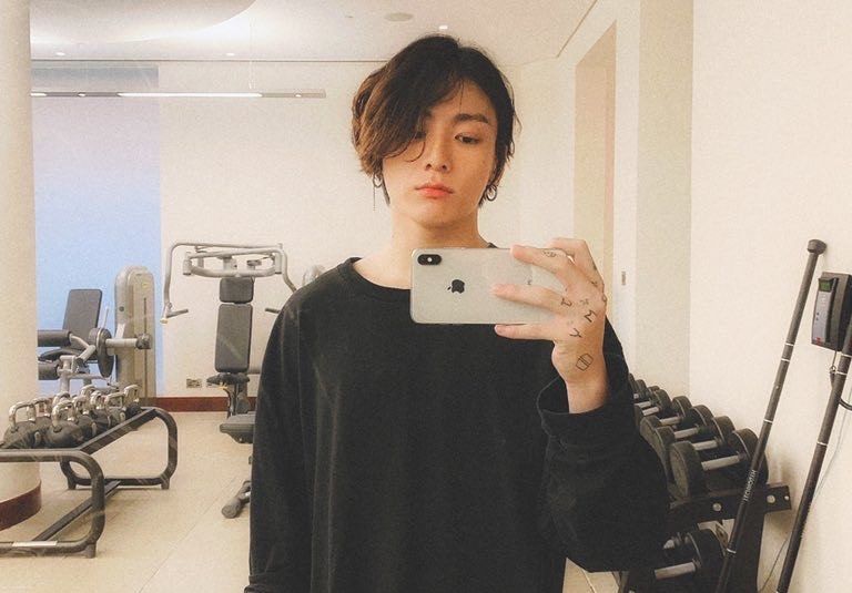 Daebak! Jungkook BTS Terpilih Sebagai Pria Internasional Terseksi 2020 3394182246 - Daebak! Jungkook BTS Terpilih Sebagai Pria Internasional Terseksi 2020