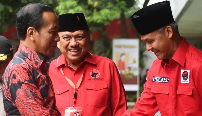 Jokowi dan Ganjar Tak Bisa Dipisahkan, Pengamat Soroti Makna Intimasi di Balik Gesture Presiden